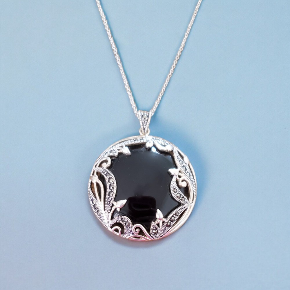 Vintage Retro Sterling Silver Pendant Necklace Round Onyx Marcasite
