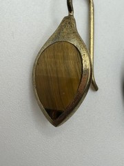 VINTAGE BROWN WOOD LEAF DANGLE DROP EARRINGS WOMENS LONG HOOK BOHO