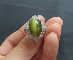 Vintage 8.54ct Cat’s Eye Tourmaline & 1.08ct Diamond Platinum Ring, Size 6