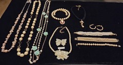 Vintage Mod Faux Pearl Jewlery Lot Of 61. 6lbs+.24 Signed Monet Anne Klein Avon
