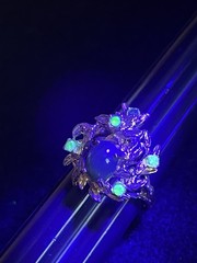 Vintage 18KT. H.G.E. Faux Jade Uranium Glow Stones Gold Plated Ring 7.75