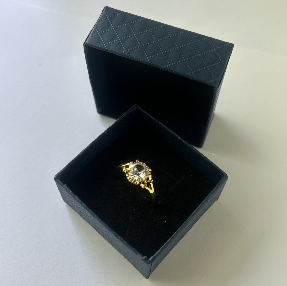 Vintage Clear Cubic Zirconia Ring Gold Plated Womens Size 10