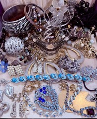 Vintage Estate Costume Jewelry Lot! MONET, NAPIER and more!