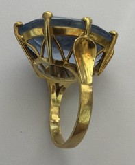 CARL F. BUCHERER 18K YELLOW GOLD BLUE TOPAZ LARGE COCKTAIL ESTATE RING SZ. 5.25