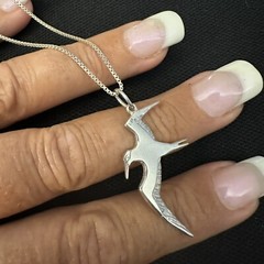 BEAUTIFUL ESTATE STERLING SILVER STUDIO HAND MADE ARTISAN BIRD NECKLACE 20” LONG