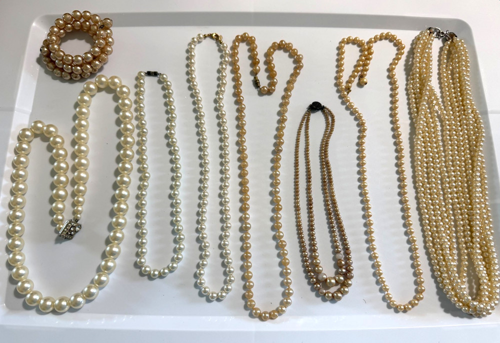 Vintage Lot of 7 Faux Pearl Necklaces 1 Bracelet Bridal Classic Elegant Retro