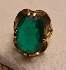 Vintage Vargas Cocktail Ring Necklace Set 18 KT H.G.E. Emerald Green Gold