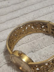 MMA Metropolitan Museum of Arts Gold Tone Bracelet Watch VINTAGE