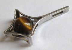 1.5in SMALL VINTAGE STERLING SILVER FINLAND MODERNIST PENDANT TIGER’S EYE ORB