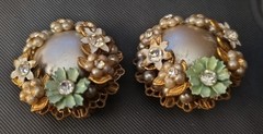 Miriam Haskell Vintage 1940s Unsigned Earrings.