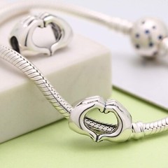 Beautiful 925 Silver Heart Charm – Ideal for Valentine’s Day & Graduation Gifts