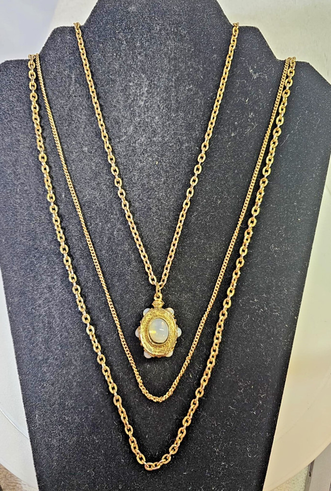 Vtg Goldtone 3 strands Link Chain Choker Necklace w/ Moonstone 28in-S91-READ