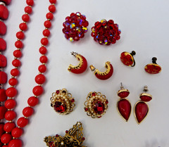 VINTAGE Red Jewelry Lot 17 Pcs 12oz Garnet Set Rhinestone Brooch Movie Prop