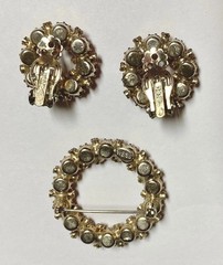 WEISS Circle Brooch & Earrings Set~Pink Austrian Crystal Rhinestones~VTG Jewelry