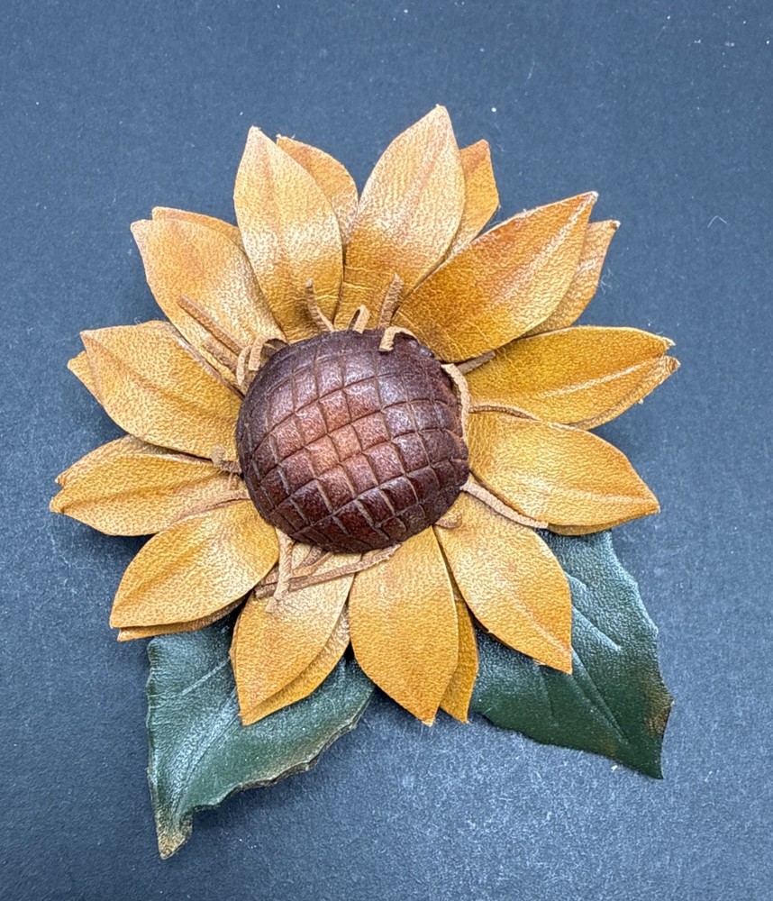 Vintage Leather Sunflower Brooch Pin J20a