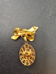 Vintage Gold Tone Bow Brooch with Emerald Green Glass Cabochon Dangle
