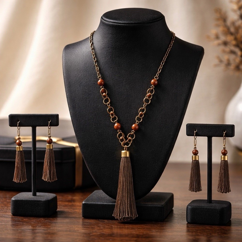 1960’s Boho Chic style Red Jasper Necklace & Earrings Retro Vintage