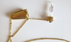 VTG COPAREL ME COLOGNE IN A FLACON PENDENT NECKLACE 29″ CHAIN BLUE STONE ON TOP