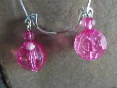 1 Pair Old .75″in Acrylic Pink Hexagon Dangle Earrings