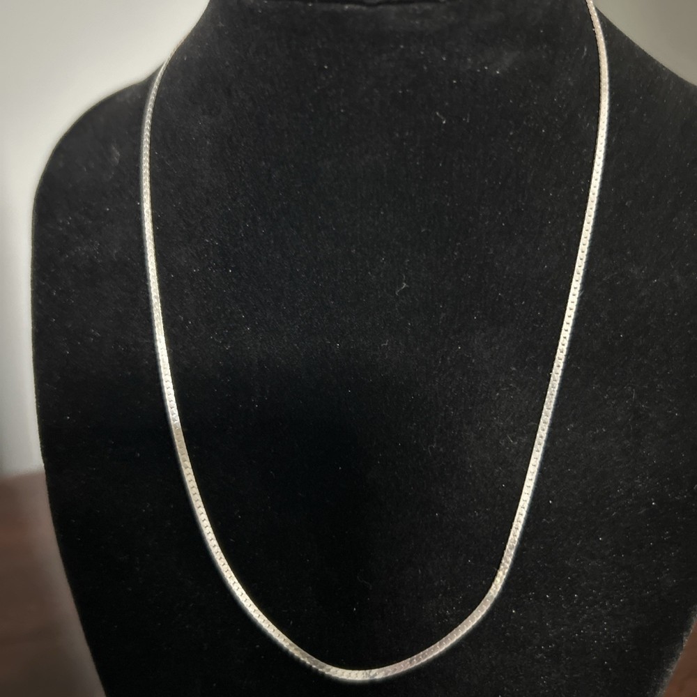 Vintage Italy Herringbone Chain Necklace 15″ 925 Sterling Silver 2mm 1.81grams