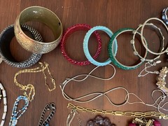 5+ Lbs Jewelry Lot, Vintage, Costume, Modern, Semi Precious Stones & Fine