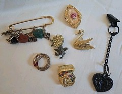 Vintage Brooches Lot And One Vintage Cast Iron Heart Clip