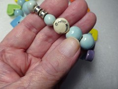 ANTIQUE 1970s PARROT PEARLS COLORFUL NECKLACE “Ceramic Beads & Hearts” STUNNING