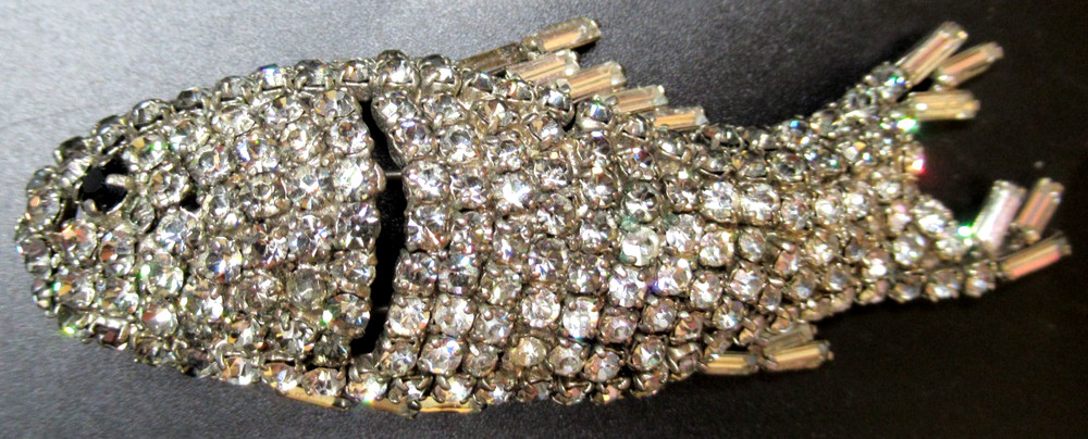 ROGER JEAN PIERRE 1962 French Depose RARE Rhinestone Figural Fish Fur Clip