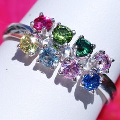14k white gold mother’s size 8 ring 0.99ct lab created gemstones 3.0gr