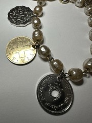 Vintage Handmade 7″ Coin Bracelet w/ 7 Coins Africa India 1947-1957 Faux Pearls