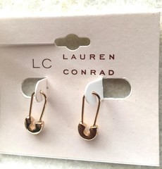 Lot of 4 New with Tags Lauren Conrad Pierced Earrings #15-1