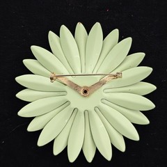 Vintage Green Enamel Double Layered Daisy Flower Brooch Pin 3″ Mod 60s Retro