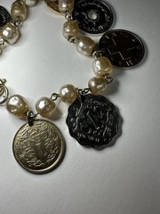 Vintage Handmade 7″ Coin Bracelet w/ 7 Coins Africa India 1947-1957 Faux Pearls