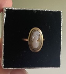 10K Yellow Gold Art Deco Cameo Ring – Oval, Hand-Carved, Stamped, Size 6-6.5