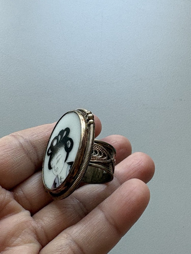 Vintage/Antique Chinese Porcelain Maiden Sterling Silver Ring Size 8.5 READ DESC