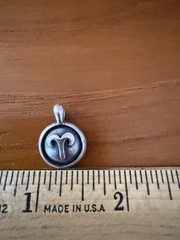 A Horoscope Aries Medallion Pendant sterling silver New 0.5”Diameter 3g