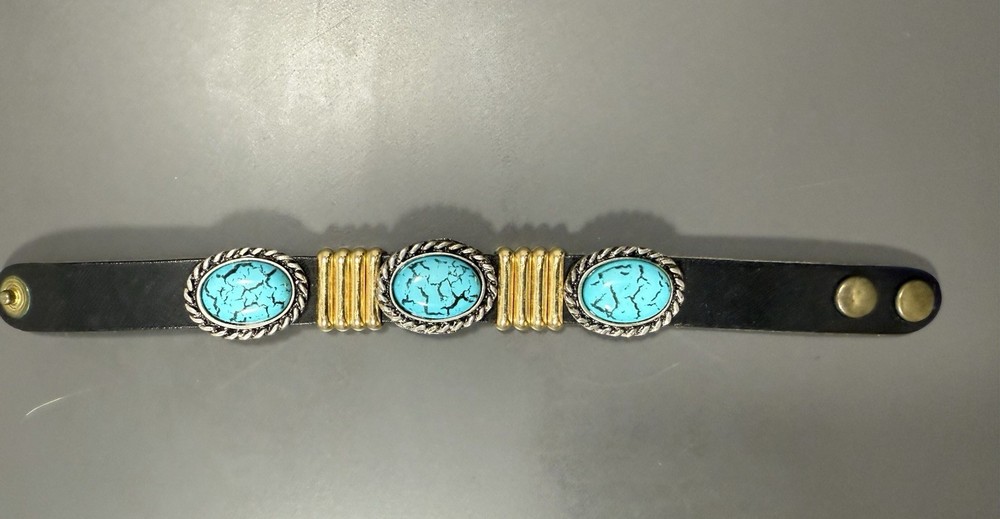 Vintage Italy Leather Bracelet with Torquoise Stone with Sterling Borders
