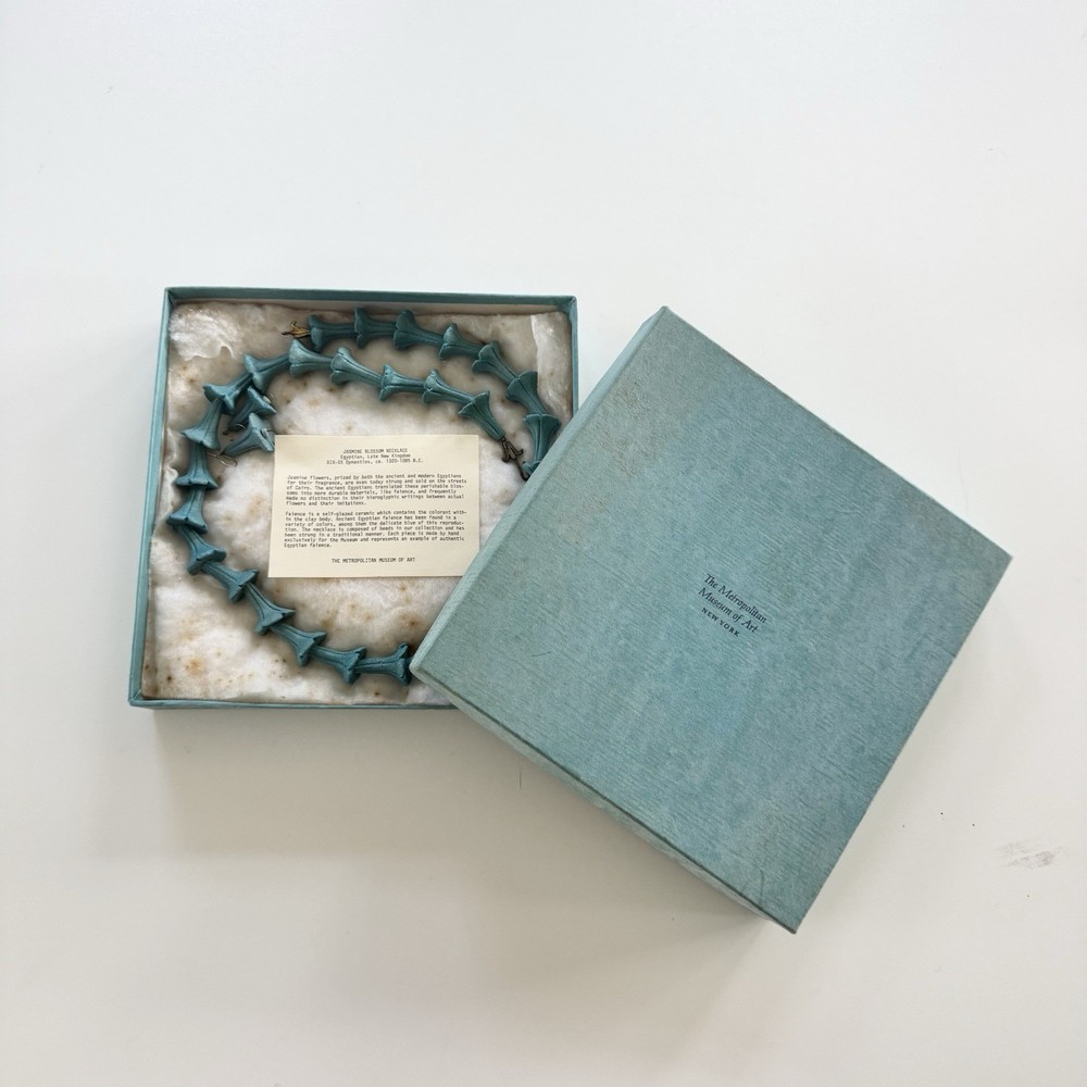 Vintage Metropolitan Museum Of Art Egyptian Jasmine Blossom Teal Jewelry Set