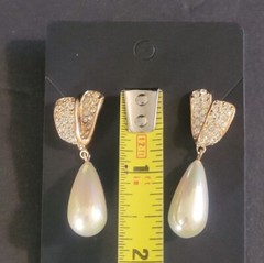 Vintage Pearl Dangles Crystal Rhinestones Gold Tone Earrings