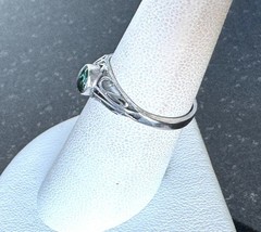 Vintage Sterling Silver 925 Green Enamel Ring Filigree Design Size 7
