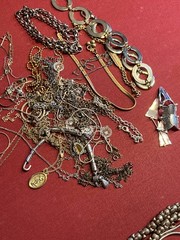 2 LB Tangled Jewelry Treasure Hunt Lot 100% UNSEARCHED Gold Tone Silver Tone