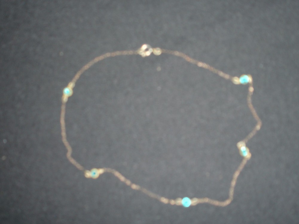 VTG.GOLD TONE 15 IN.DAINTY CHAIN NECKLACE WITH SMALL GREEN RHINESTONES,GUC