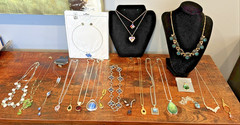 Lot 21 Bling Faux Gemstone Fashion Statement Jewelry Gold & Silver Tone 7 Marked