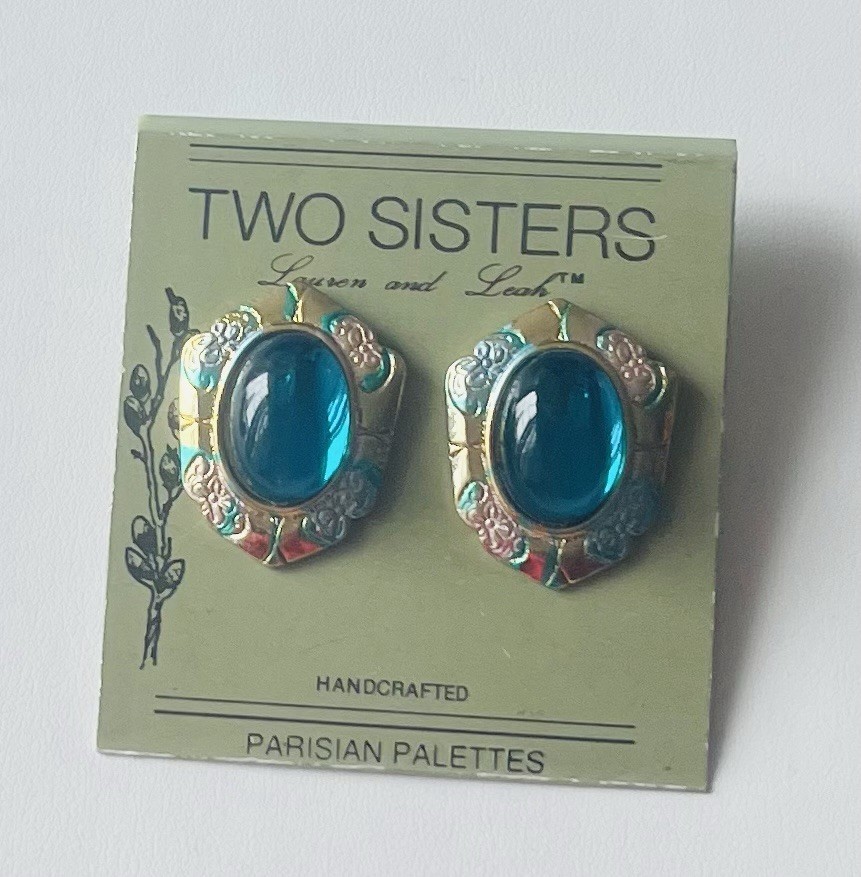 Vintage Two Sisters Lauren & Leah Made In Taiwan Green Blue Stone Earrings