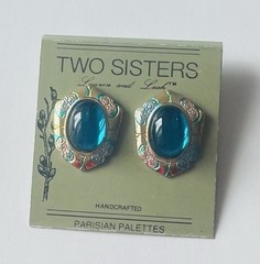Vintage Two Sisters Lauren & Leah Made In Taiwan Green Blue Stone Earrings