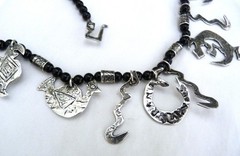28″ LONG SOUTHWESTERN STERLING SILVER TURTLE BIRD RABBIT ONYX BEAD NECKLACE
