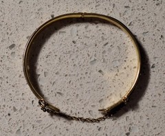 Vintage Damascene Hinged Bangle with Birds & Flowers Black and Gold tone