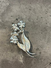 Vintage Flower with Leaves Brooch Pin Silver Tone Clear Rhinestones