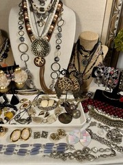 Boho Jewelry Lot 100 Pc. All Wearable Vintage And Modern
