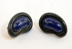 Unusual Bean Design Antique 1950’s 14k Gold Hand Crafted Lapis Onyx Earrings